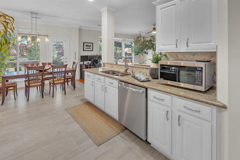 5412 Ridge View Drive