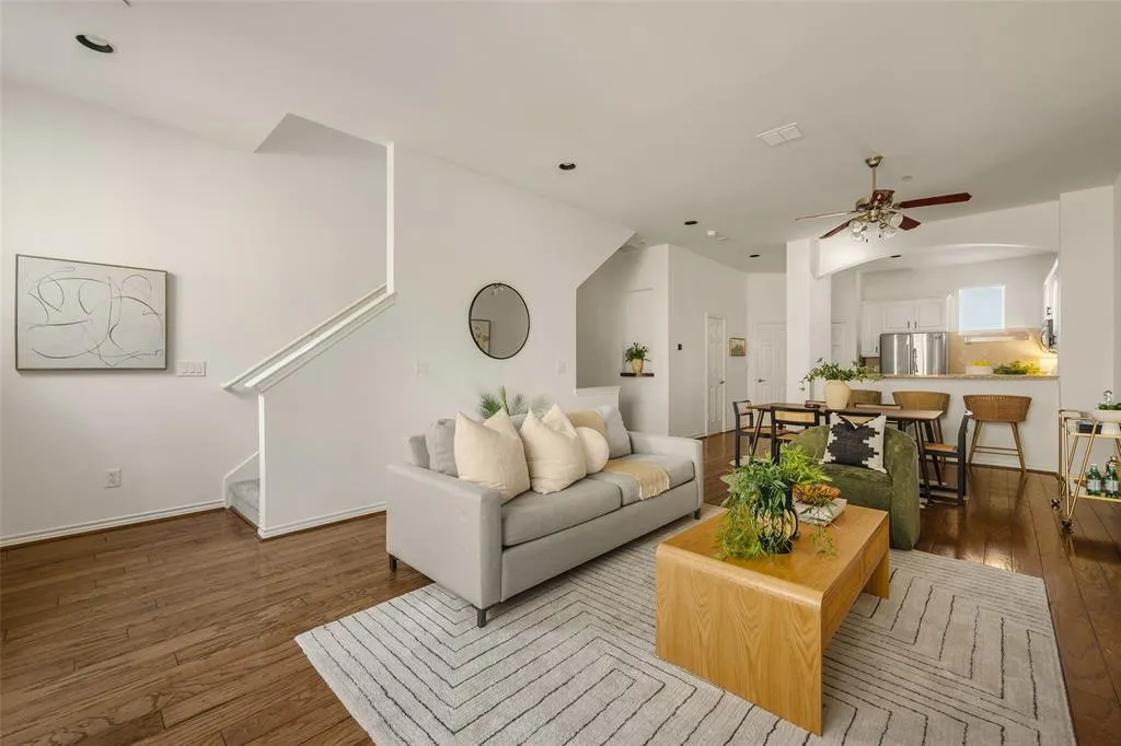 4121 Mckinney Avenue #38