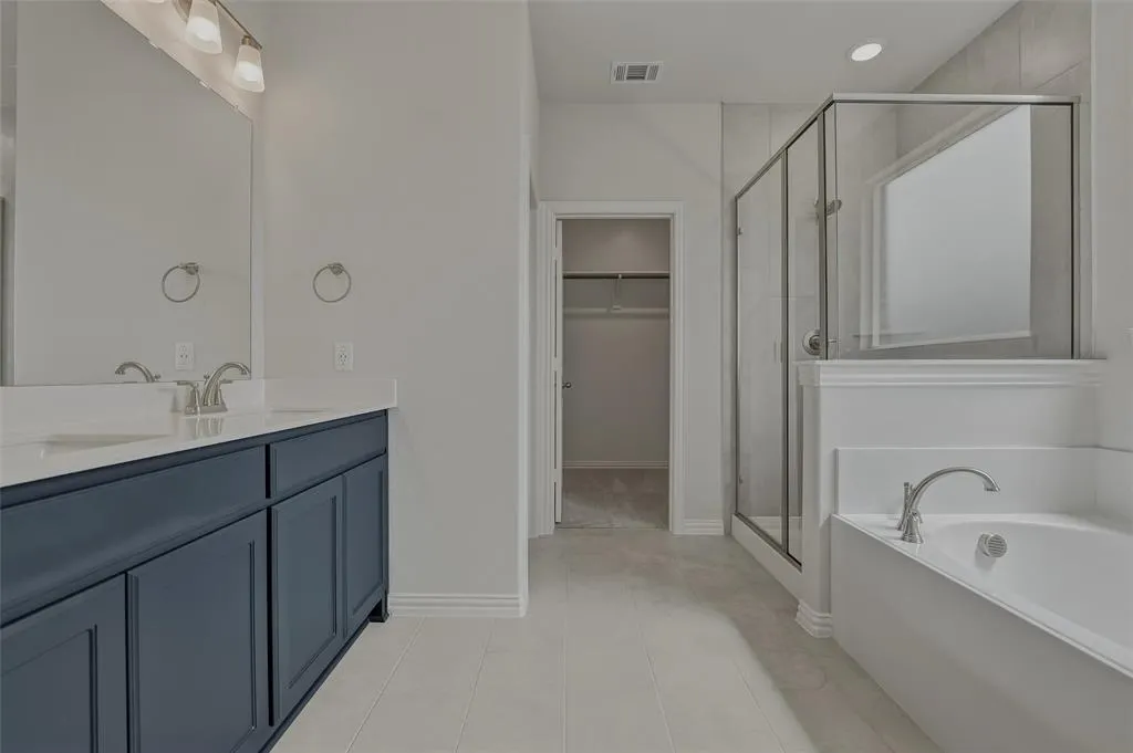 2109 Bluebird Lane
