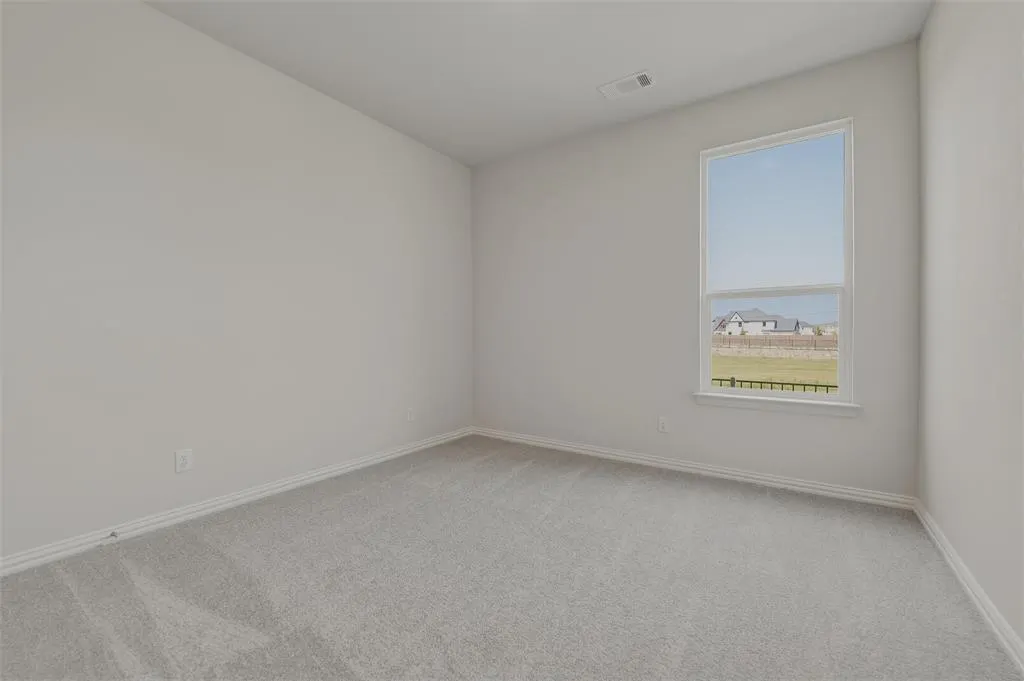 2109 Bluebird Lane
