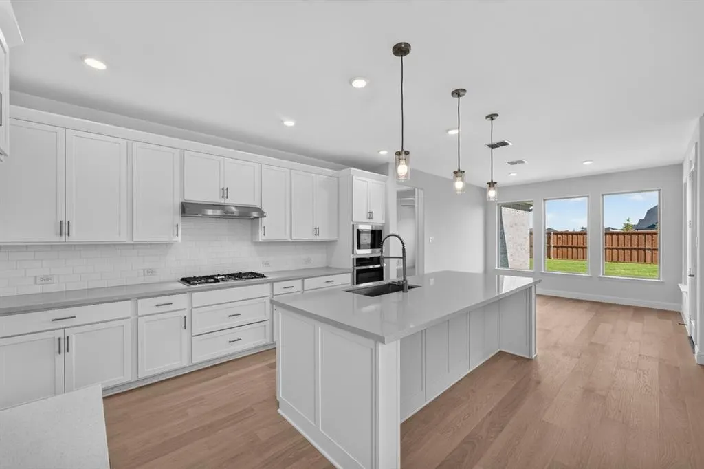 1704 Ambrosia Road
