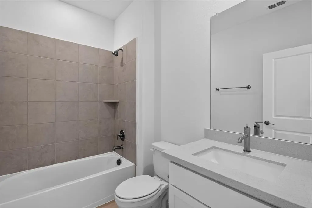 1704 Ambrosia Road