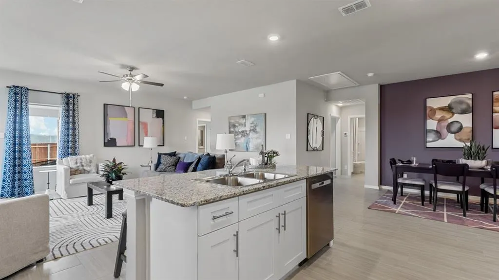 2301 JOHNNY CASH Drive