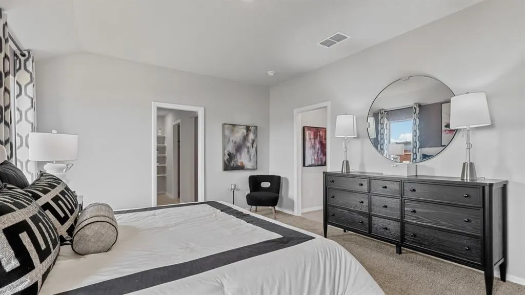 2301 JOHNNY CASH Drive