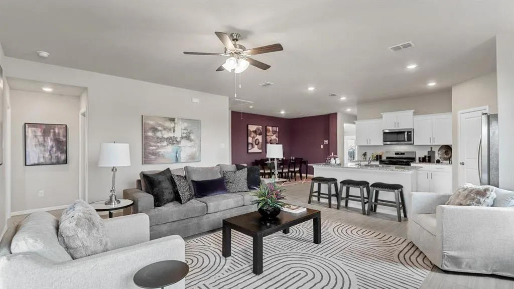2301 JOHNNY CASH Drive