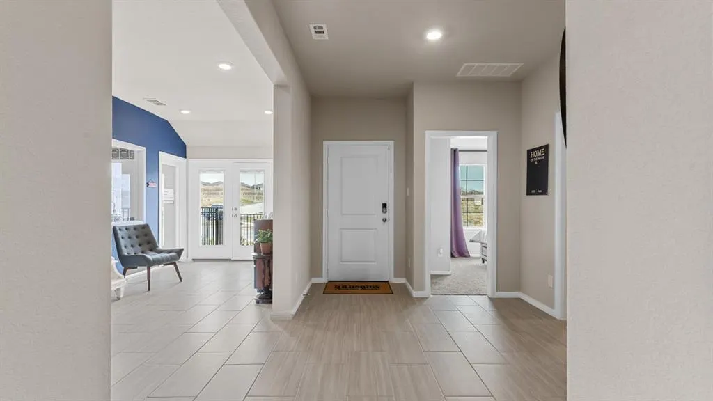 2301 JOHNNY CASH Drive