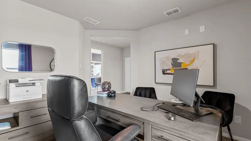 2301 JOHNNY CASH Drive