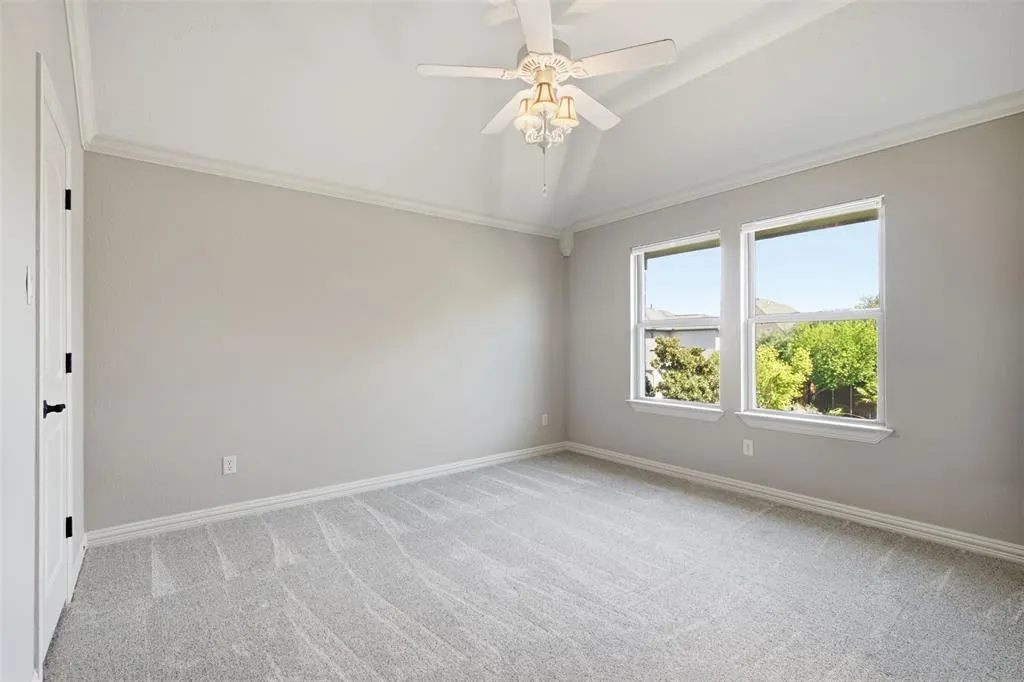 4012 Glenhurst Lane