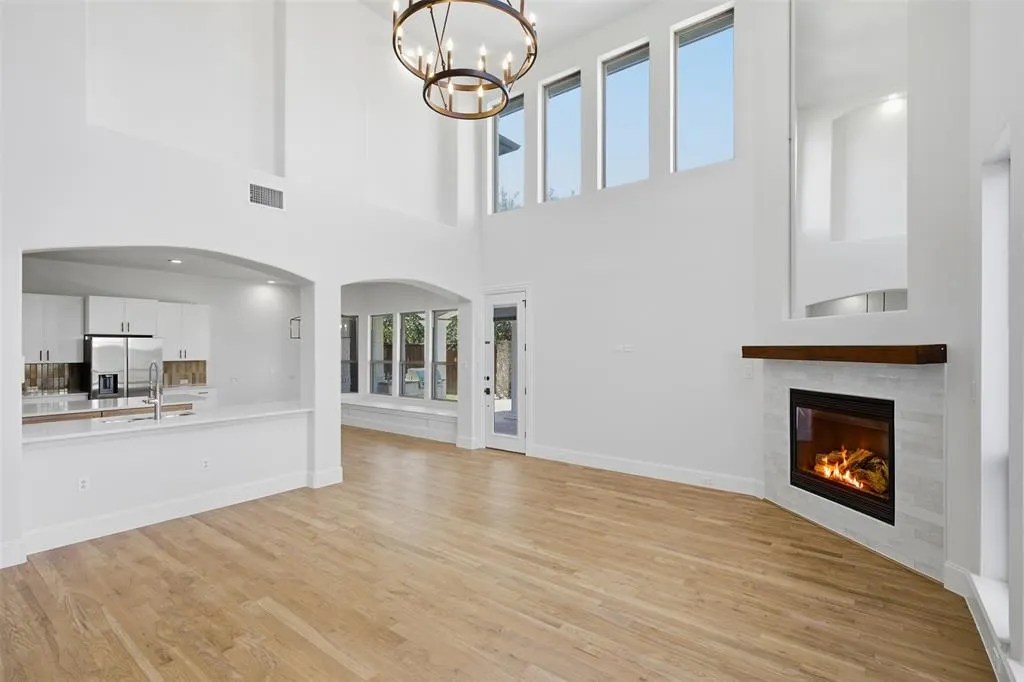 4012 Glenhurst Lane