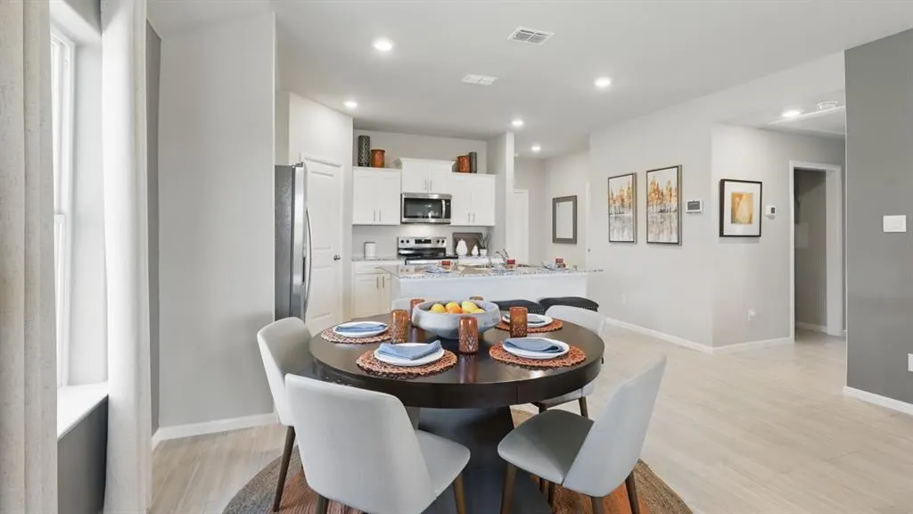 10324 CHERRYTREE Lane