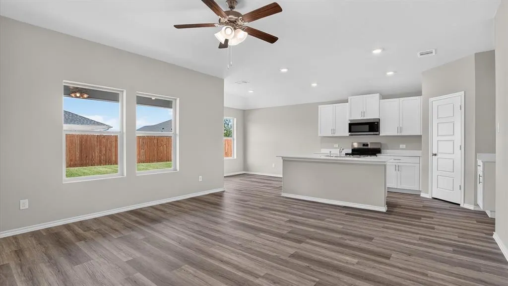 10320 CHERRYTREE Lane