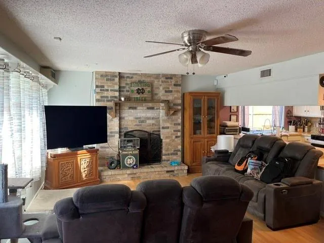 2708 Charter Oak Drive