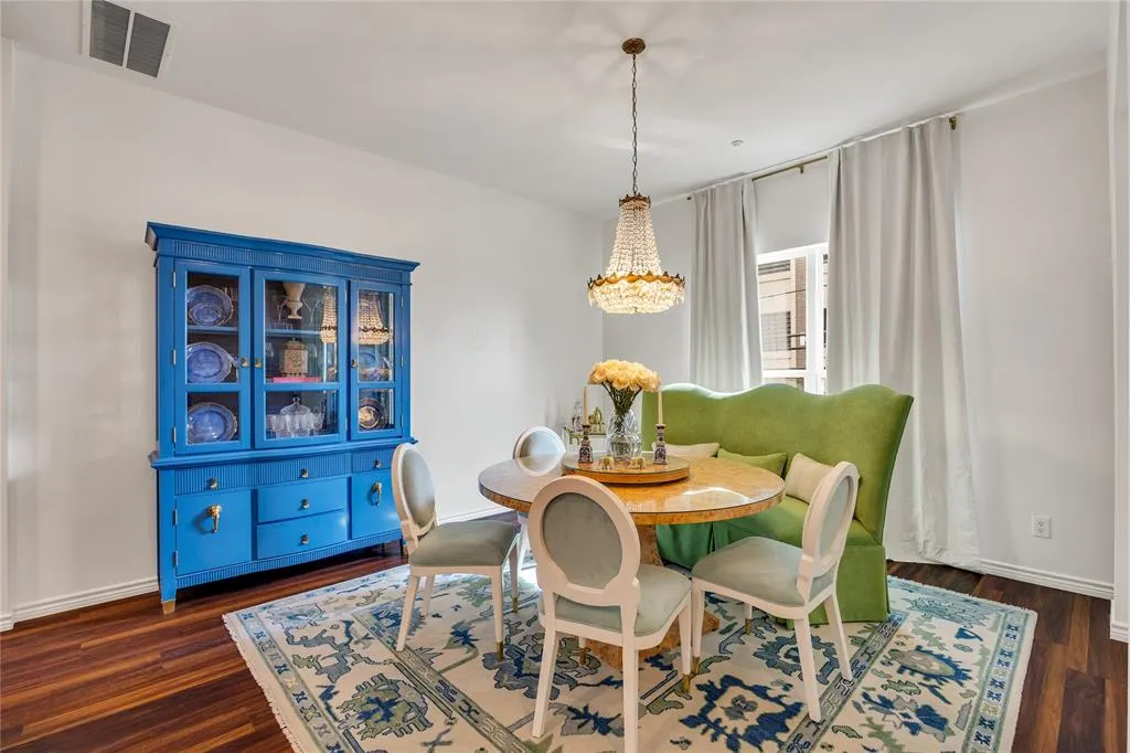 4312 Mckinney Avenue #12