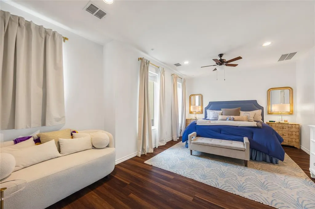 4312 Mckinney Avenue #12
