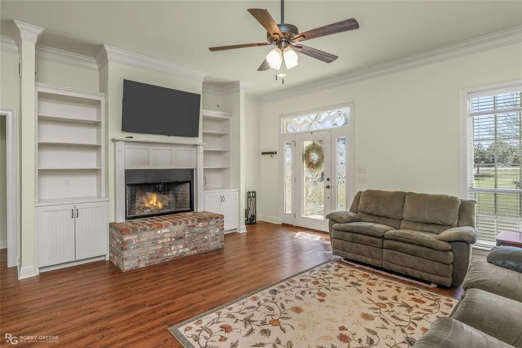 218 Meadow Drive
