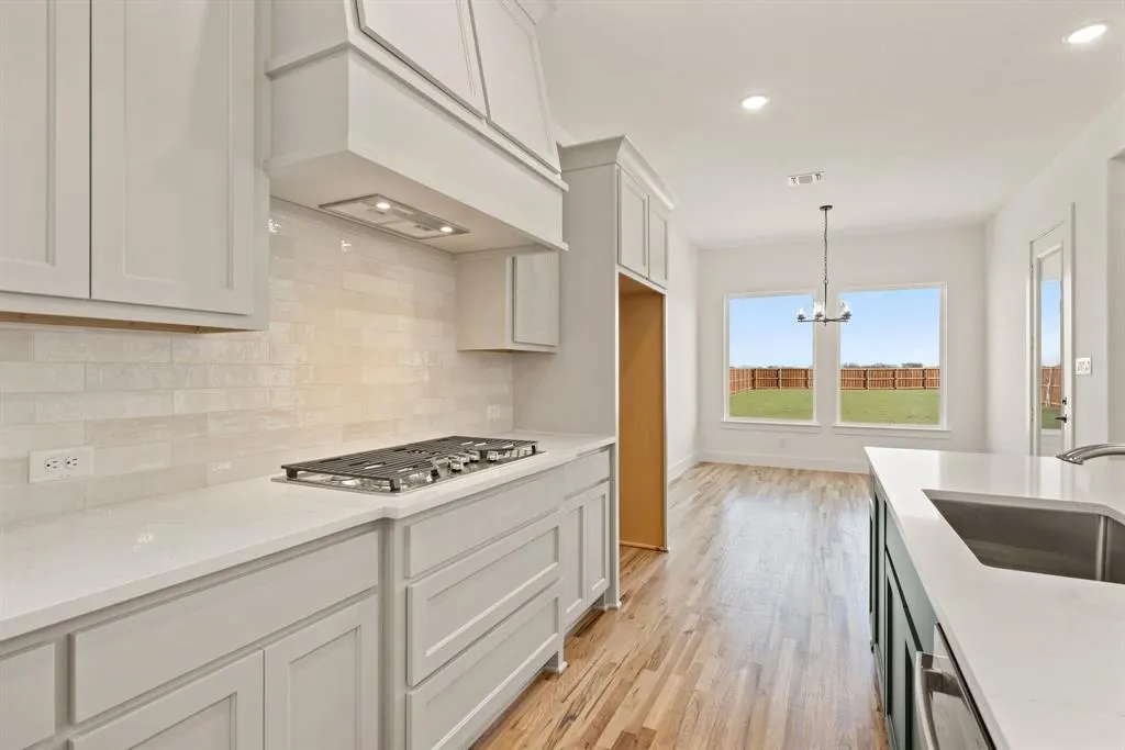 116 Evanston Court