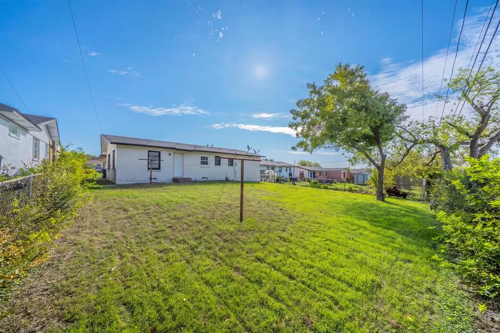 4147 Huckleberry Circle