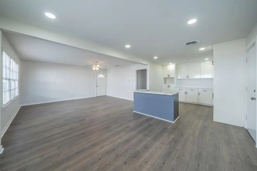 4147 Huckleberry Circle