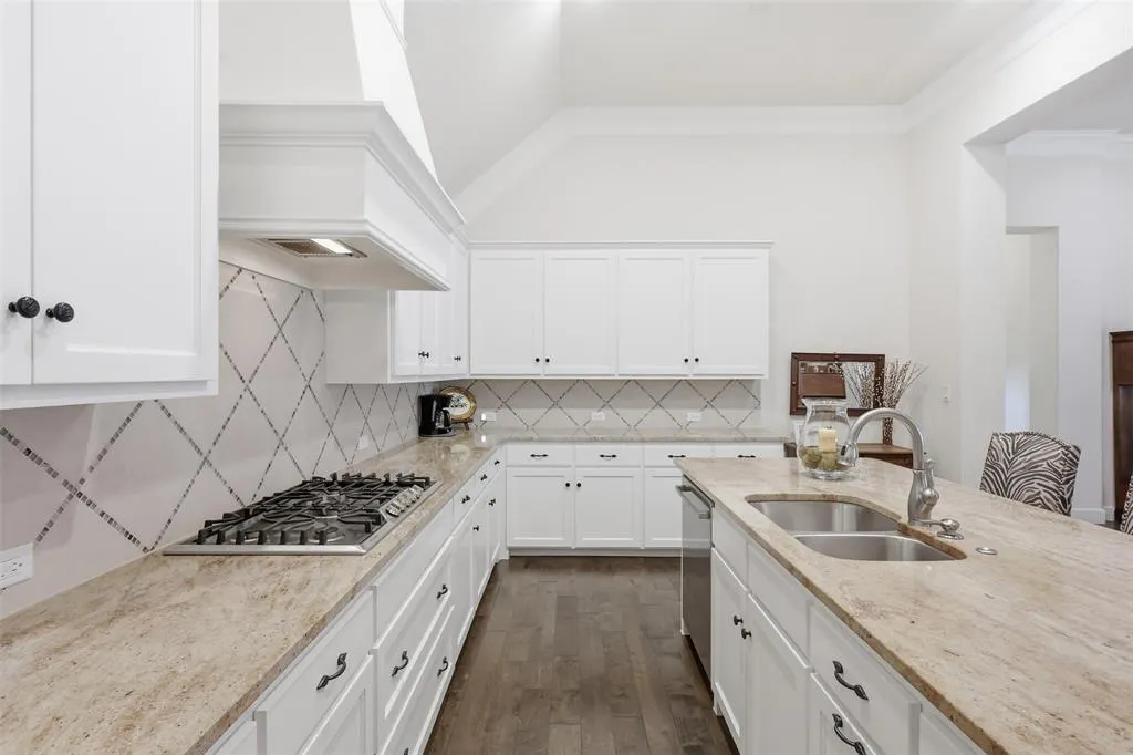 1304 Steepleview Lane