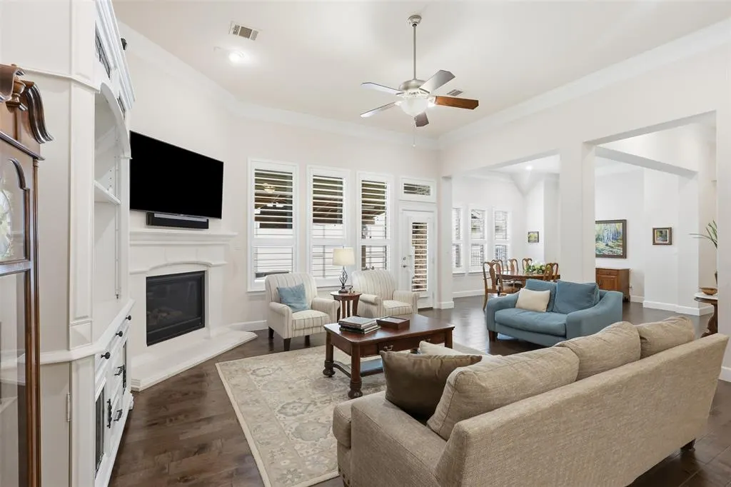 1304 Steepleview Lane