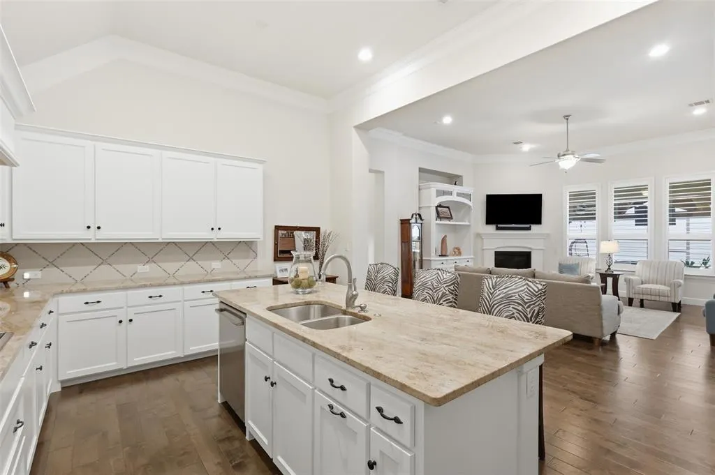 1304 Steepleview Lane