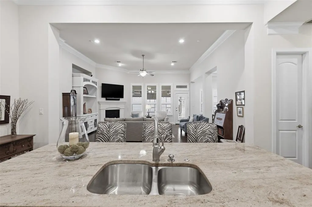 1304 Steepleview Lane