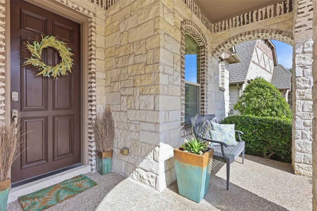 1304 Steepleview Lane