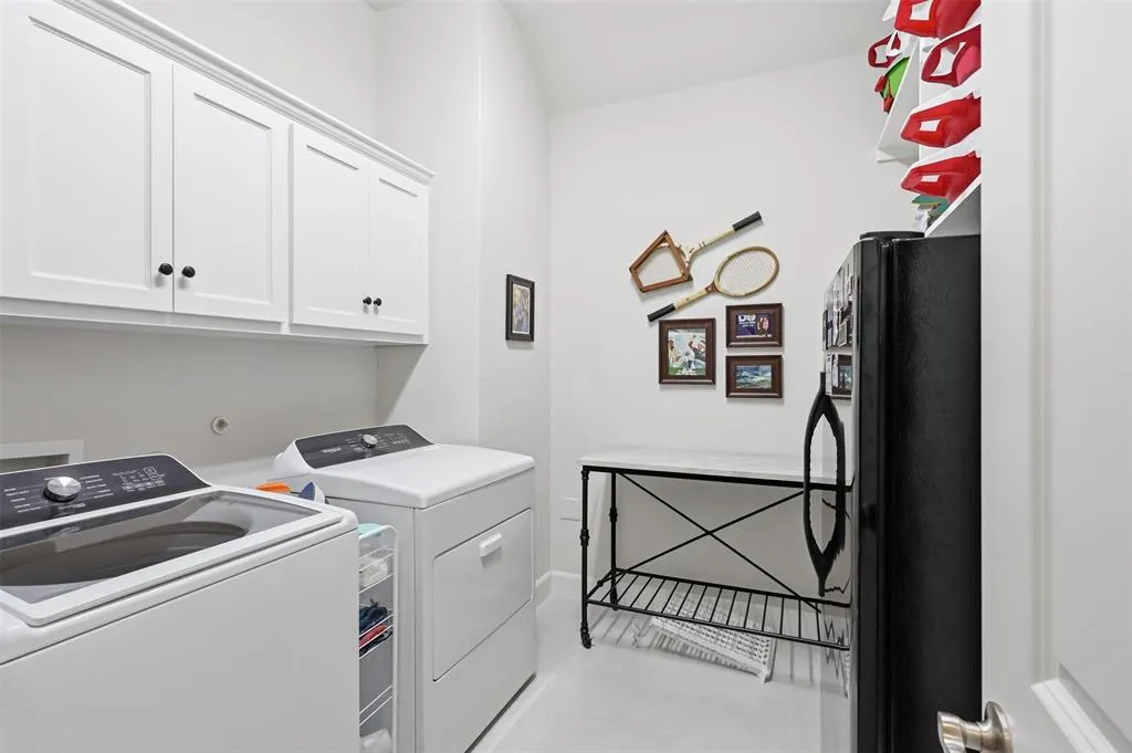 1304 Steepleview Lane