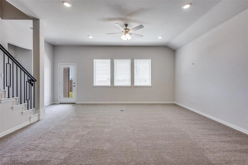 3325 Cross Shore Drive