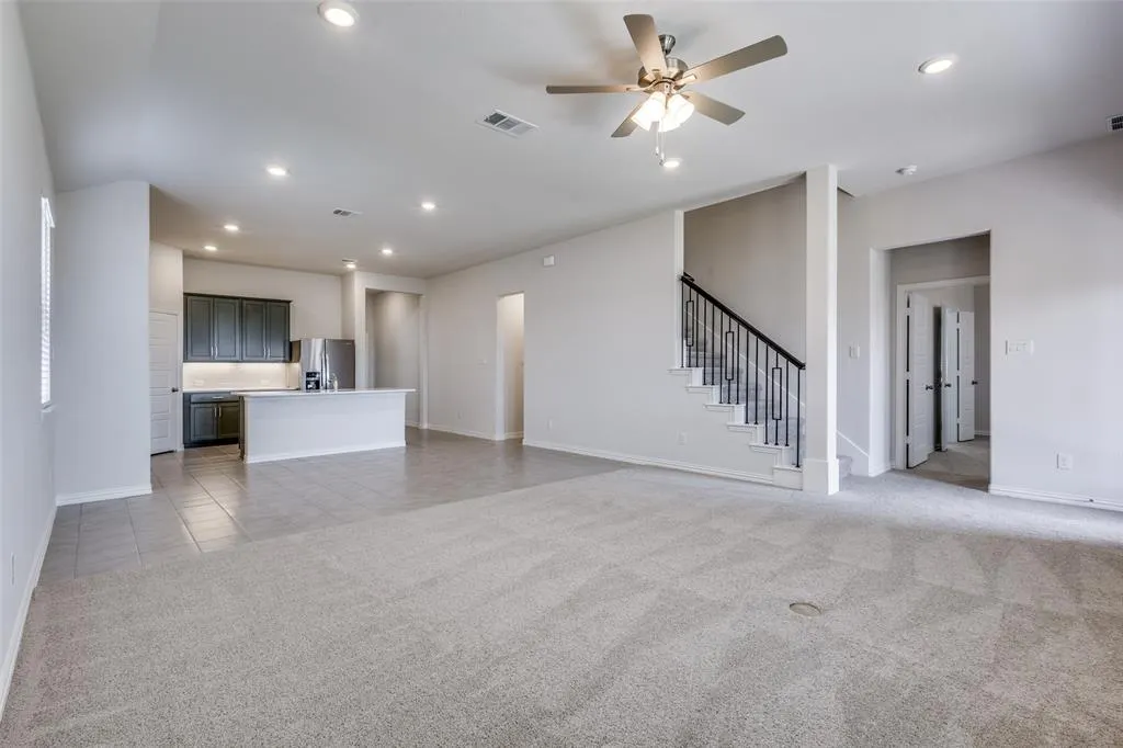 3325 Cross Shore Drive