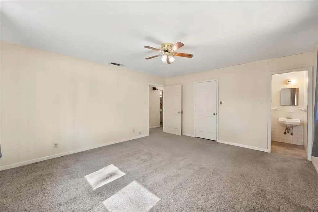 459 Anderson Lane