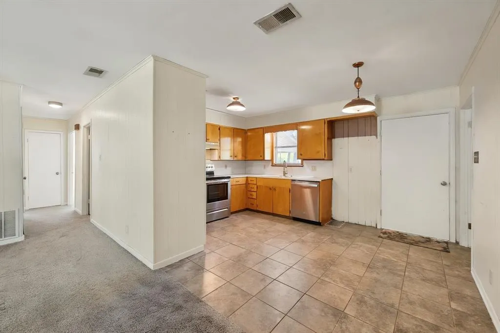 459 Anderson Lane