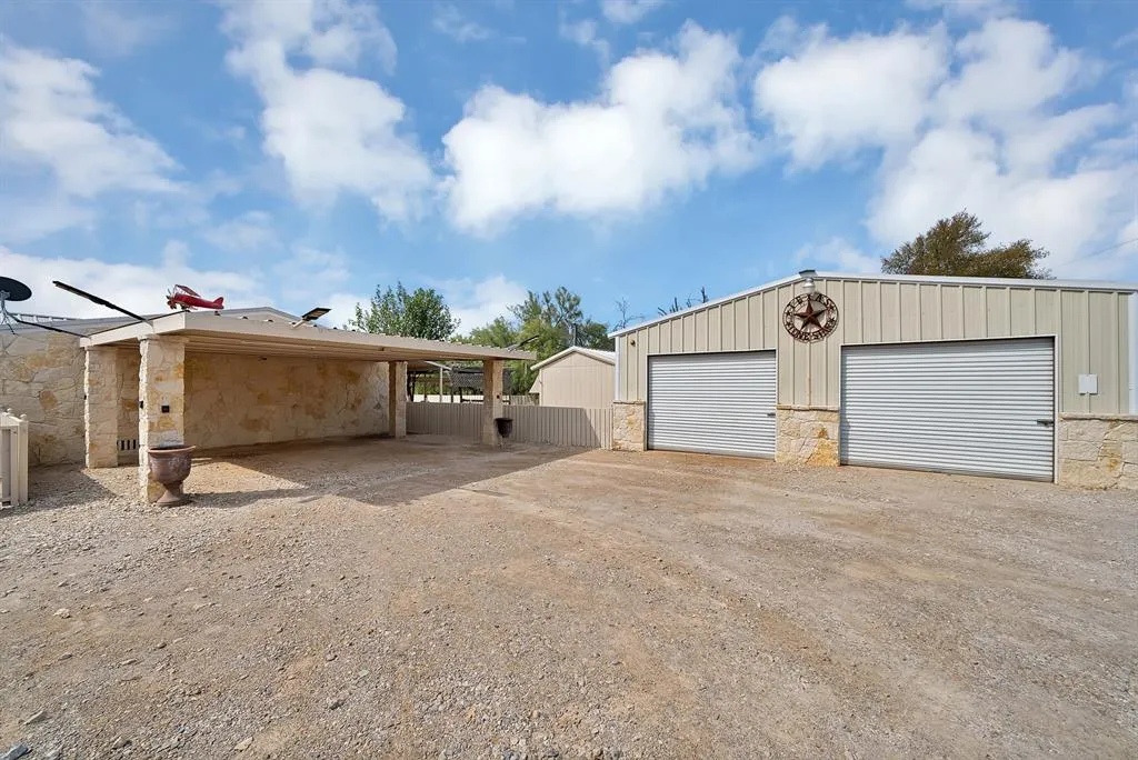 435 Gene Lee Road