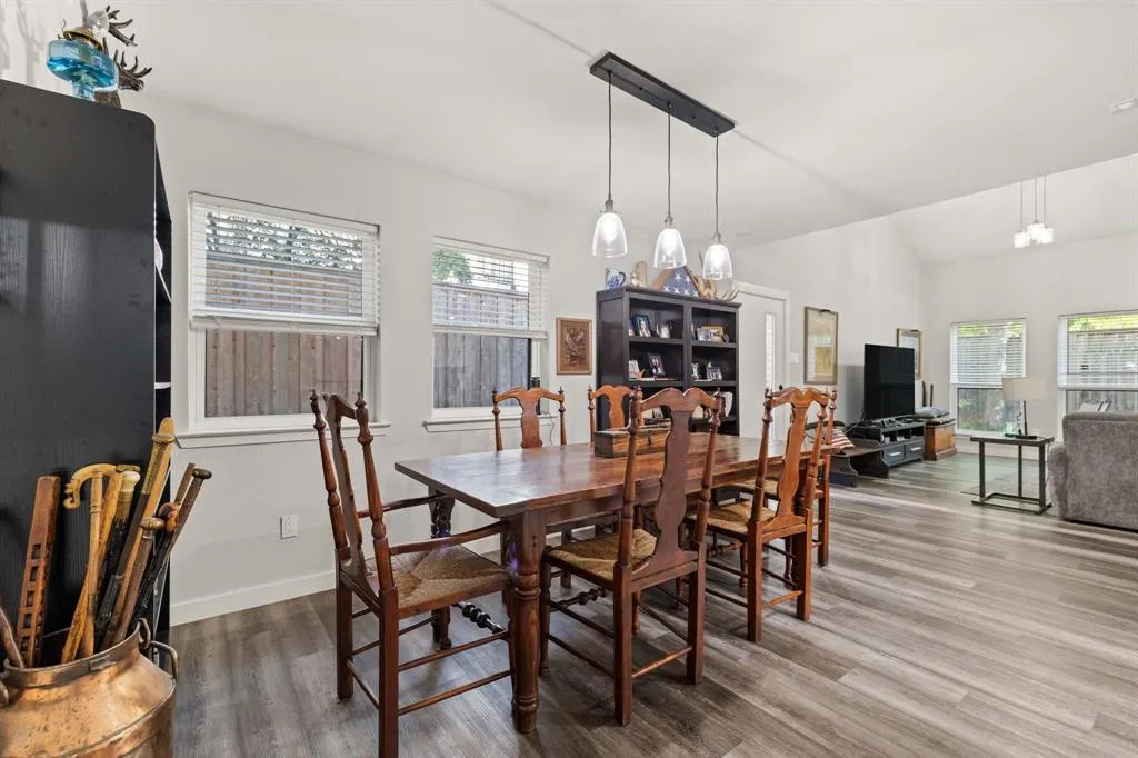6409 Ridgemont Drive
