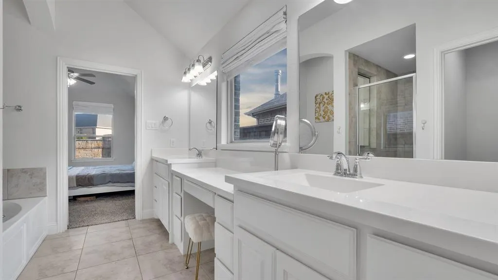 124 Village Creek Drive