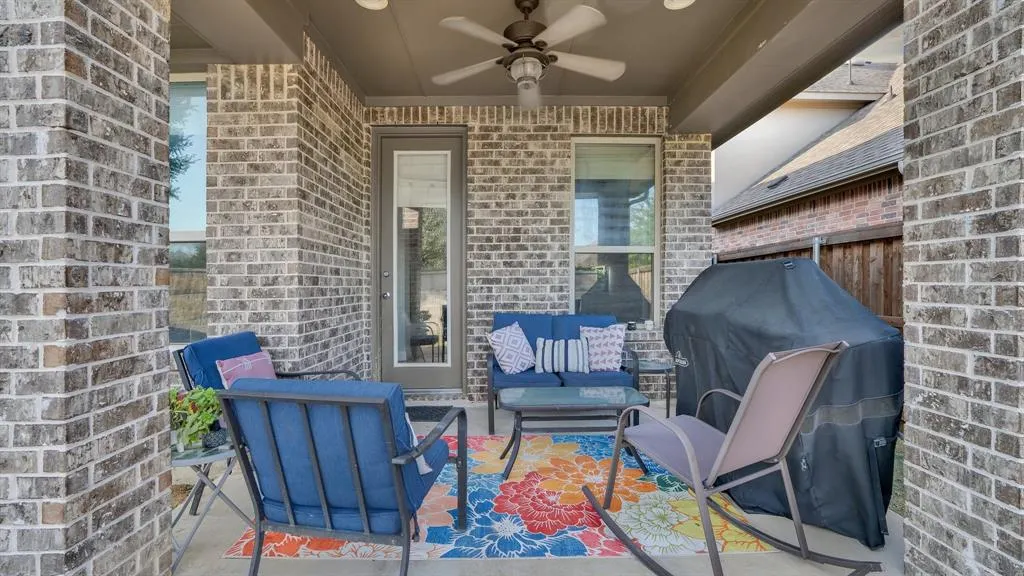 124 Village Creek Drive