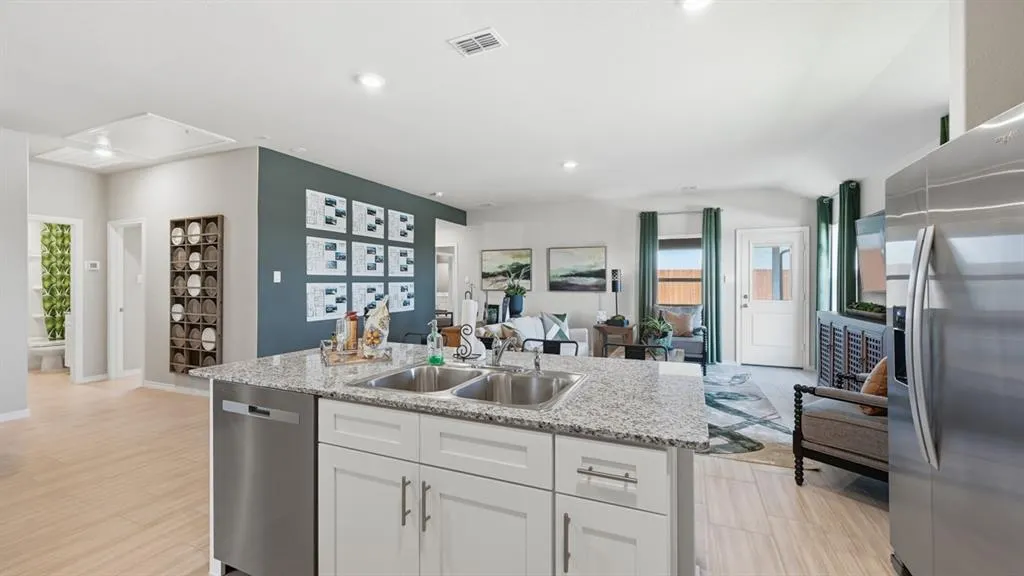10705 BLACK ONYX Drive