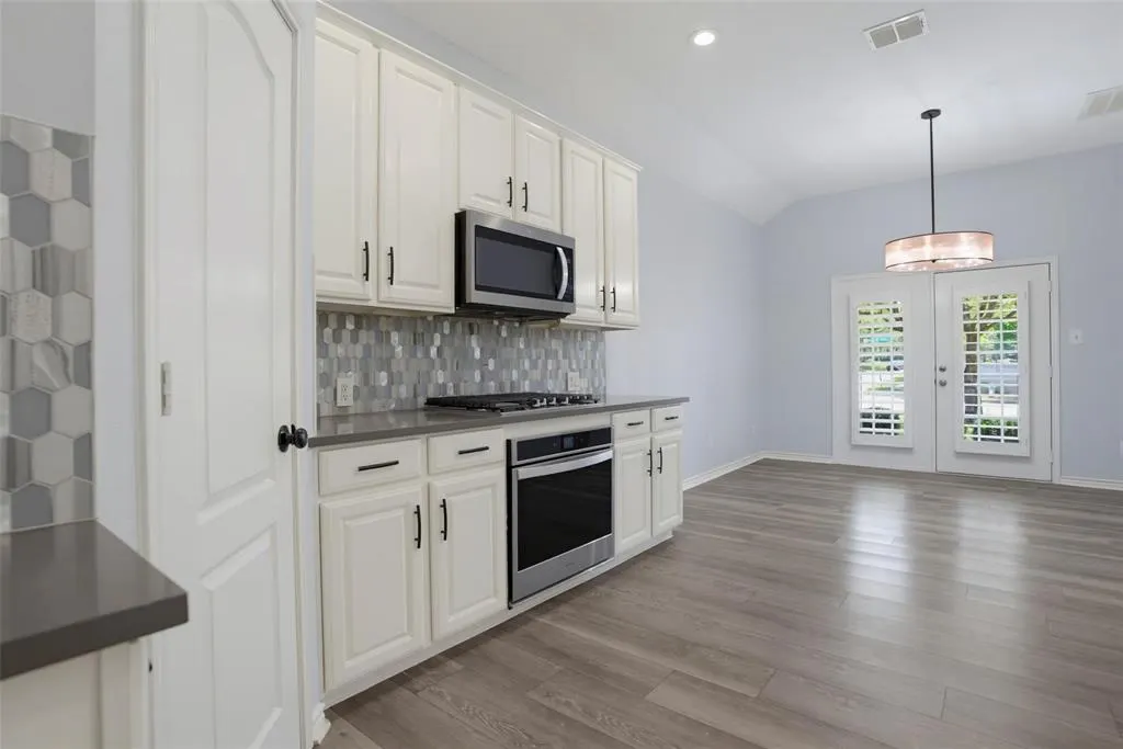 1402 Bradford Trace Drive