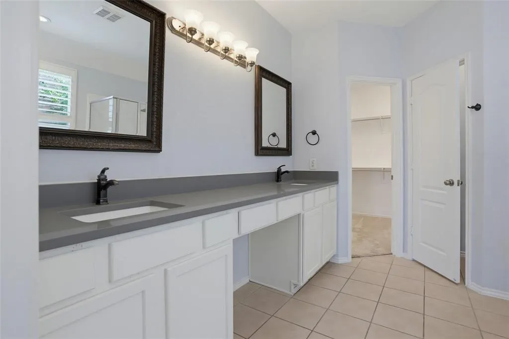 1402 Bradford Trace Drive