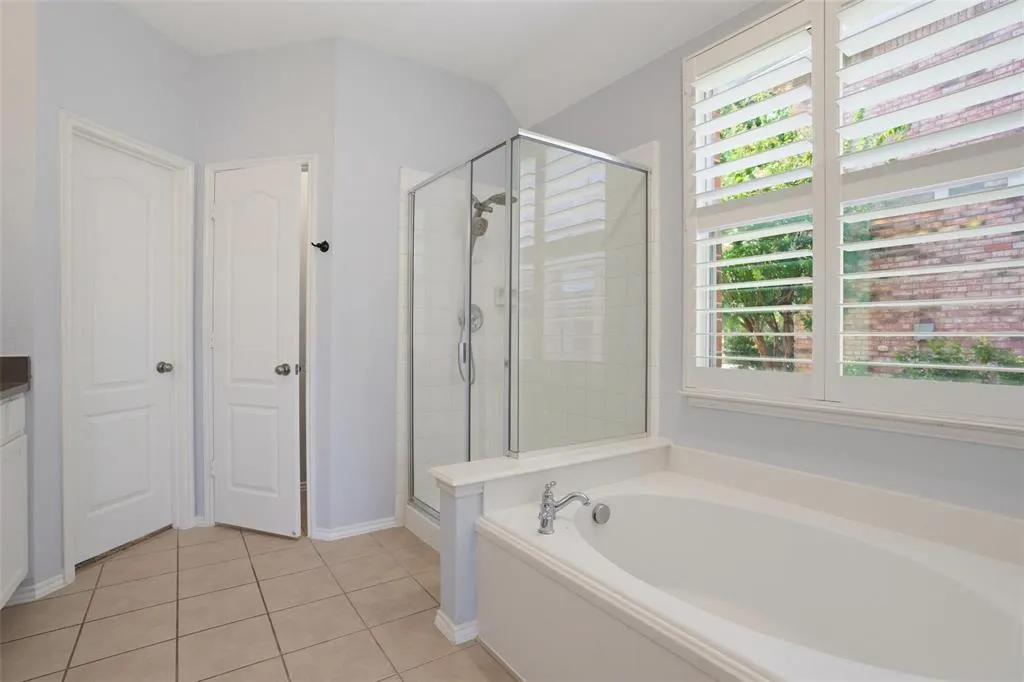 1402 Bradford Trace Drive