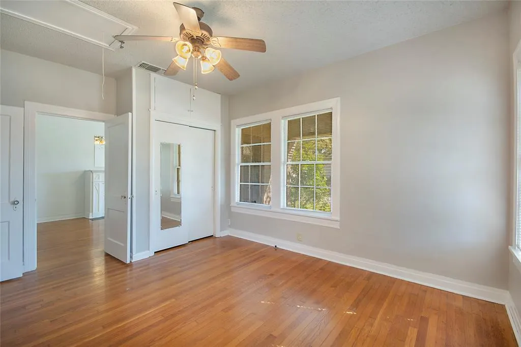 4400 Birchman Avenue