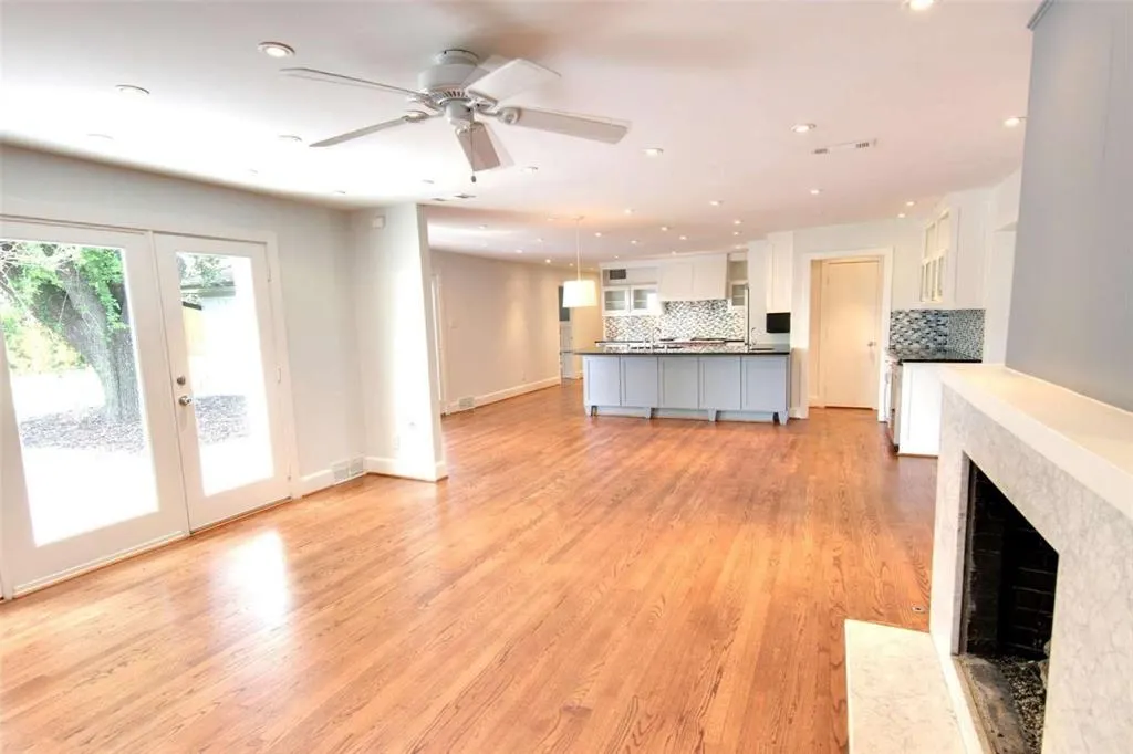 7614 Azalea Lane
