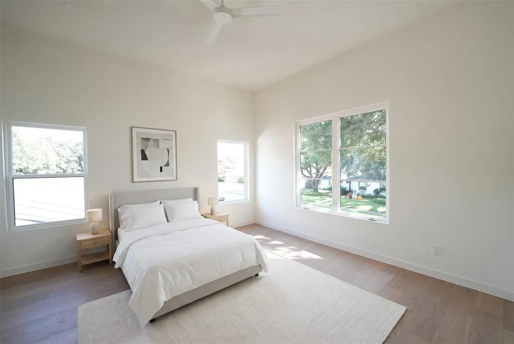 3507 Warick Drive