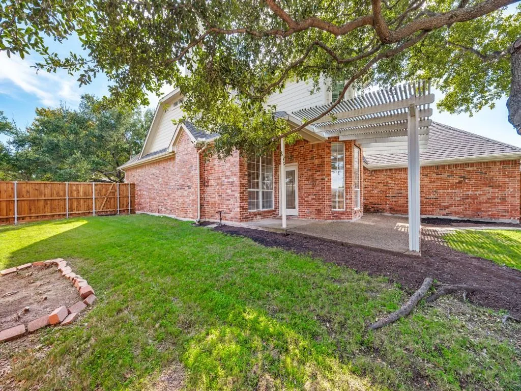 6409 Essex Lane