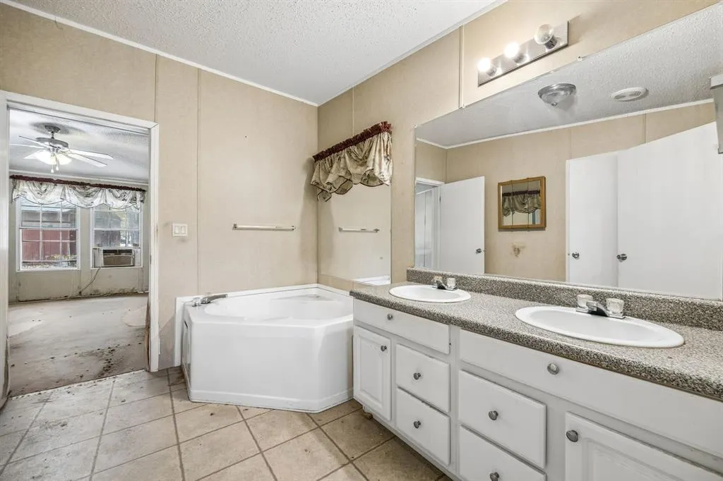 7018 Post Oak Drive
