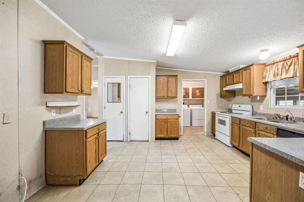 7018 Post Oak Drive