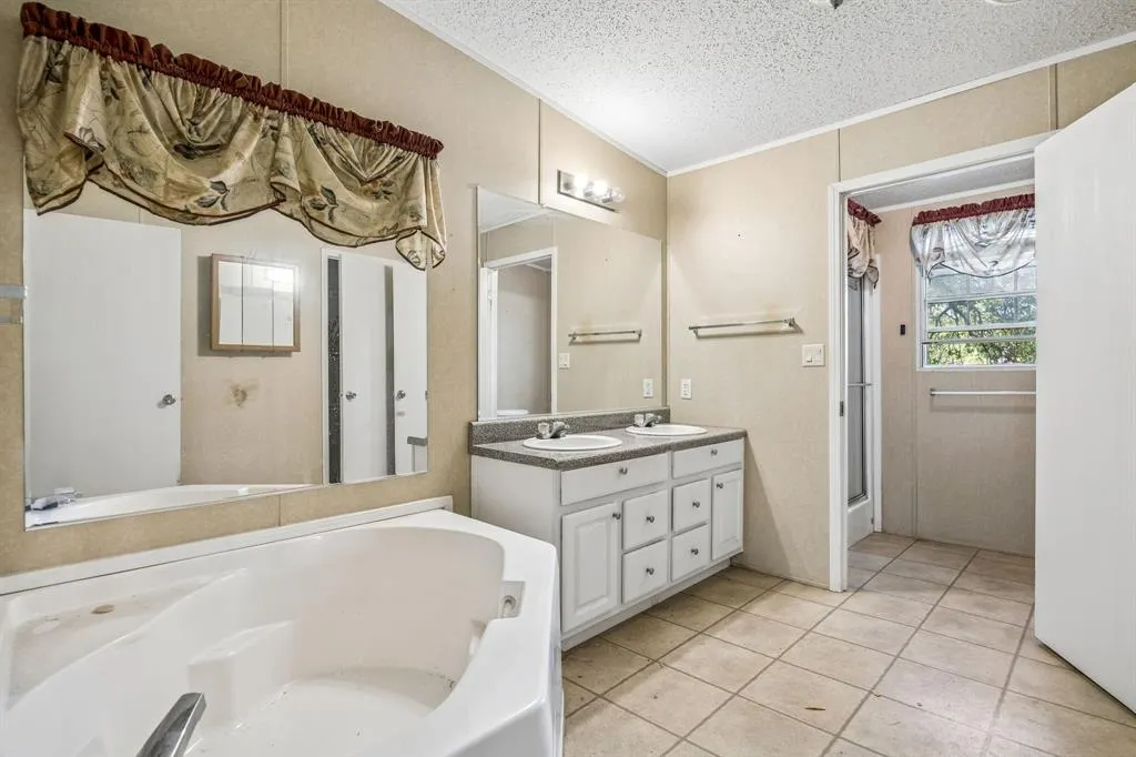 7018 Post Oak Drive