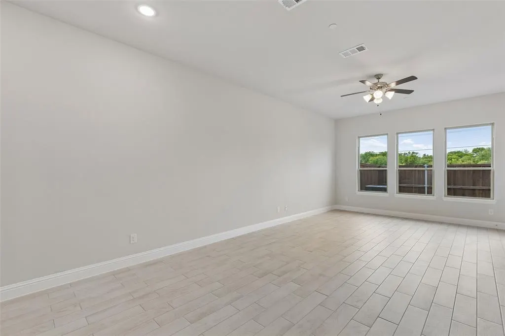 928 Heart Reef Road