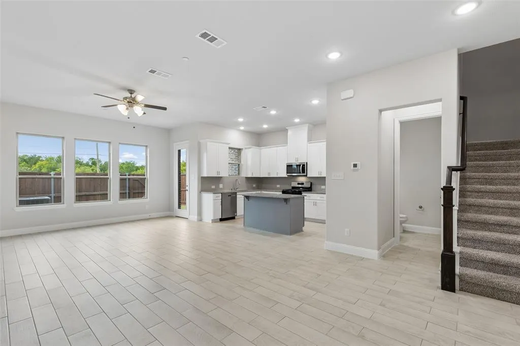 928 Heart Reef Road