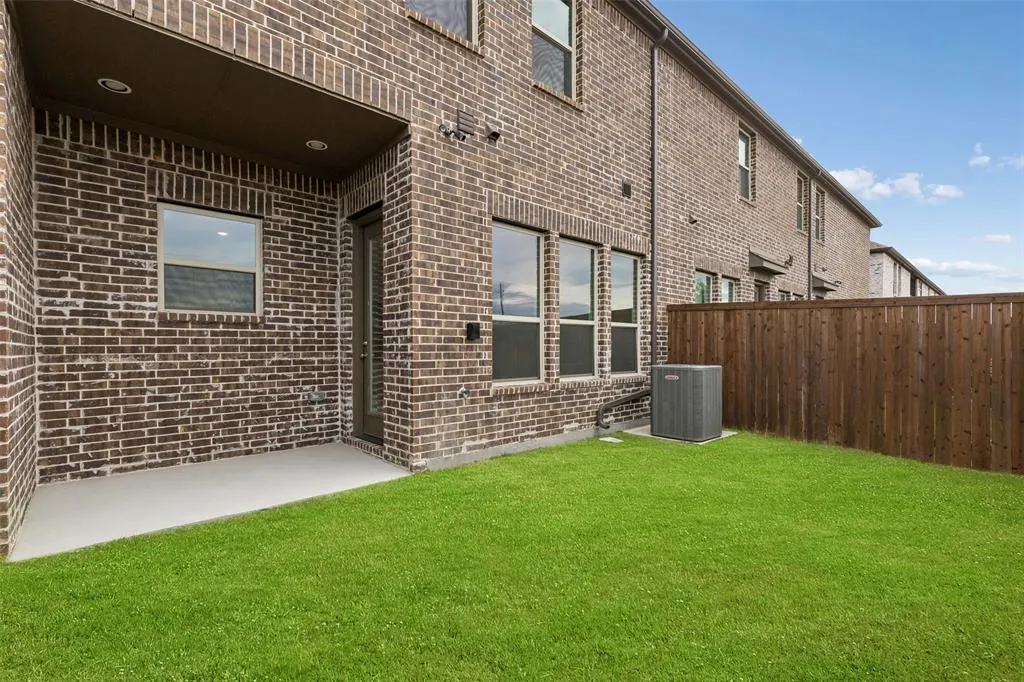 928 Heart Reef Road